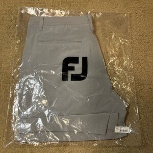 FootJoy Performance Lightweight Gray Silver Golf Shorts - 32" - NWT